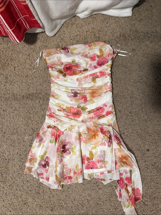 Hello Molly Dresses & Skirts - Hello Molly Strapless Floral Mini Dress in White with Pink, Orange & Green